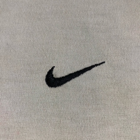 Nike Embroidered Swoosh Hand Dyed Painter T Shirt - Picture 4 of 6